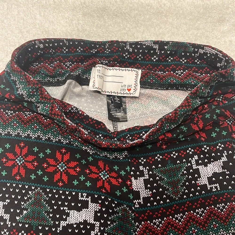 Holiday Reindeer and Snowflake Leggings - Picture 3 of 7
